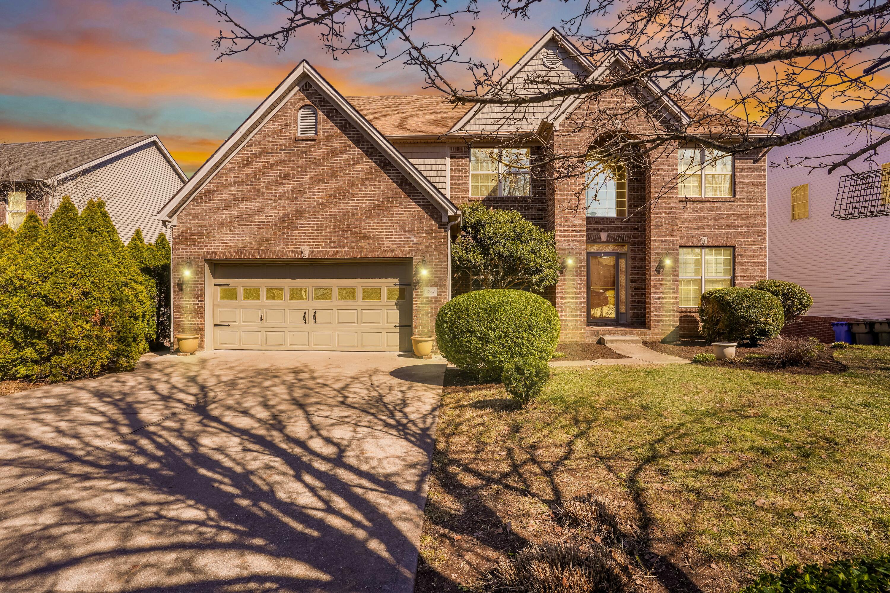 4357 Rivard Lane Lexington, KY 40509 - Photo 79 of 86 4357 Rivard Lane Lexington KY 40509 twilight