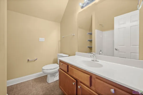 $289,000 | 11414 Pleasant Knoll Drive, Denham Springs, LA 70726