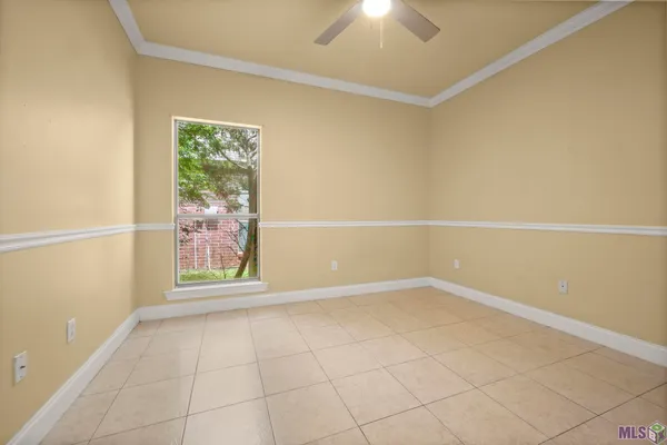 $289,000 | 11414 Pleasant Knoll Drive, Denham Springs, LA 70726