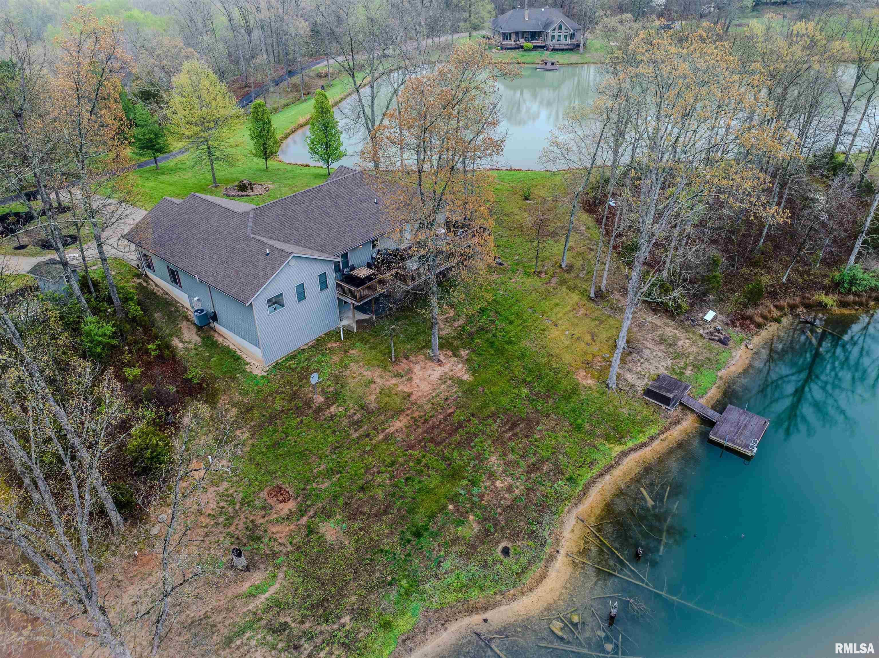 128 Covered Bridge Road Carbondale, IL 62902 - Photo 2 of 52