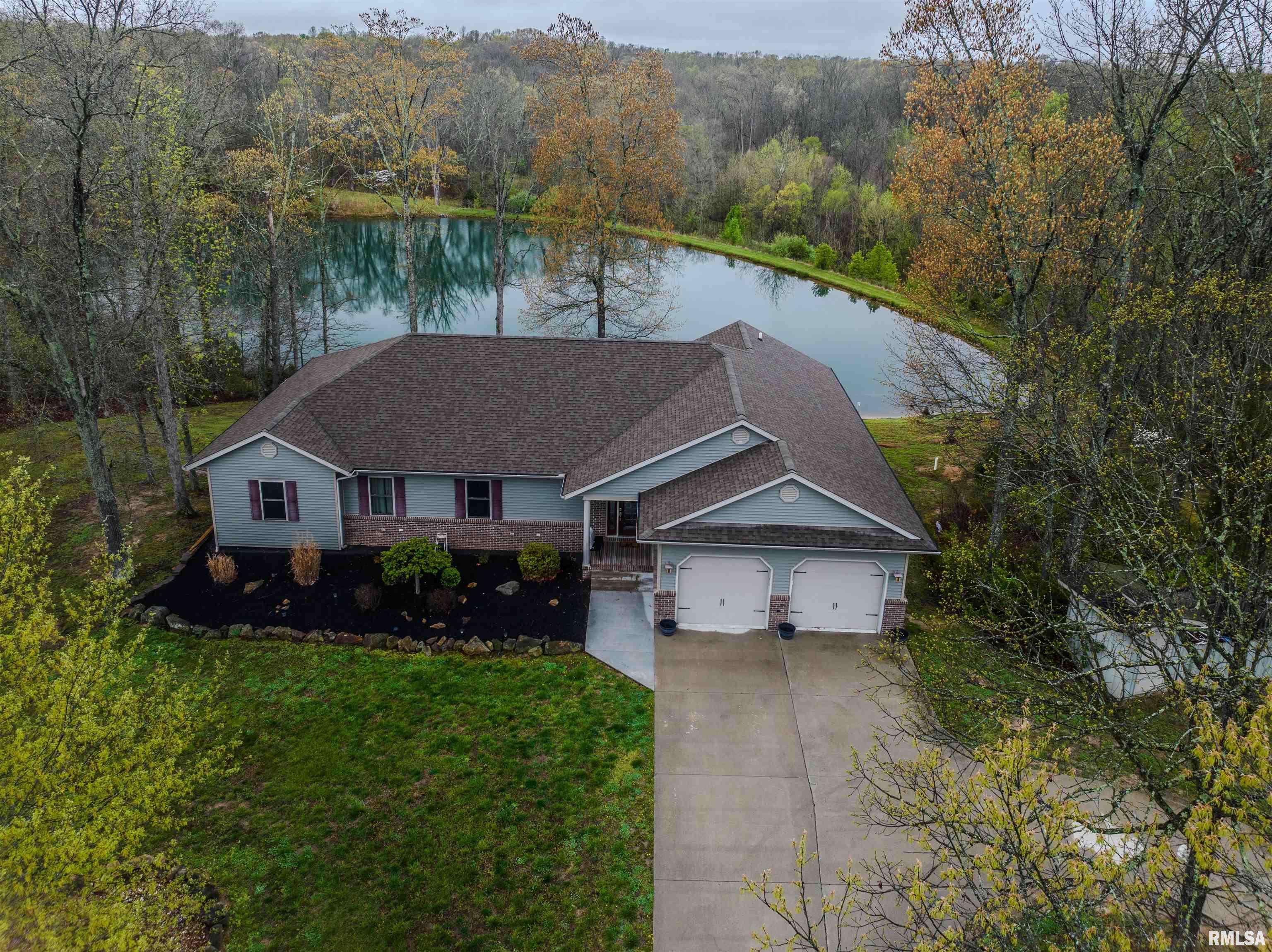 128 Covered Bridge Road Carbondale, IL 62902 - Photo 8 of 52