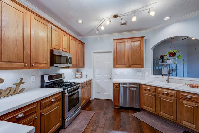 $2,000 | 14420 Walters Road, Unit 38, Houston, TX 77014