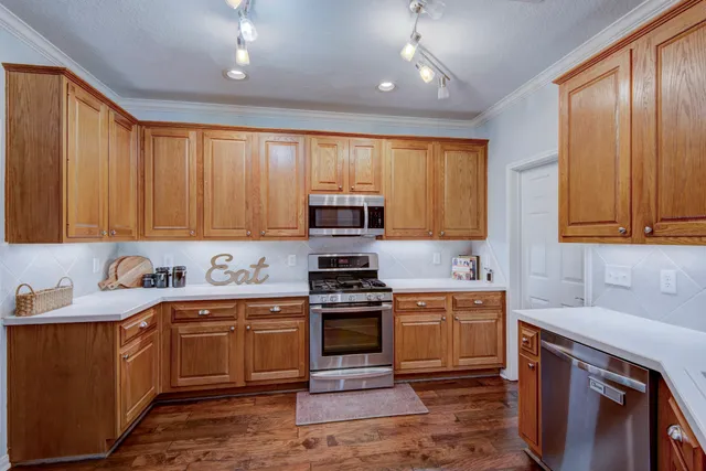 $2,000 | 14420 Walters Road, Unit 38, Houston, TX 77014