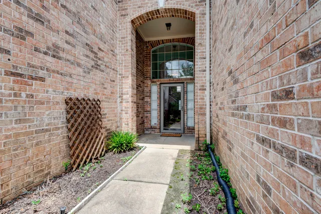 $2,000 | 14420 Walters Road, Unit 38, Houston, TX 77014