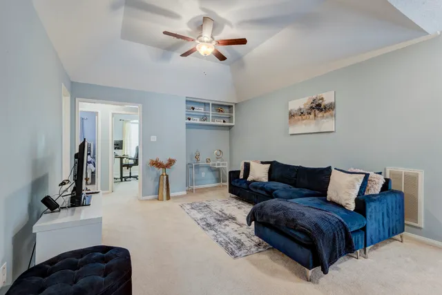 $2,000 | 14420 Walters Road, Unit 38, Houston, TX 77014