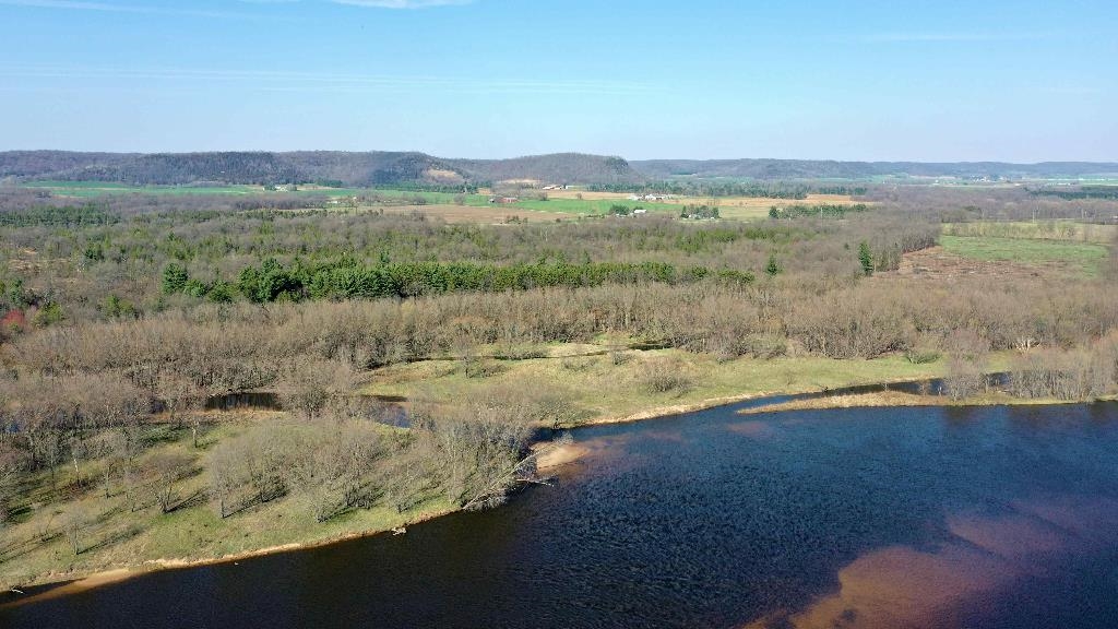 34095 Briar Lone Rock Wi  