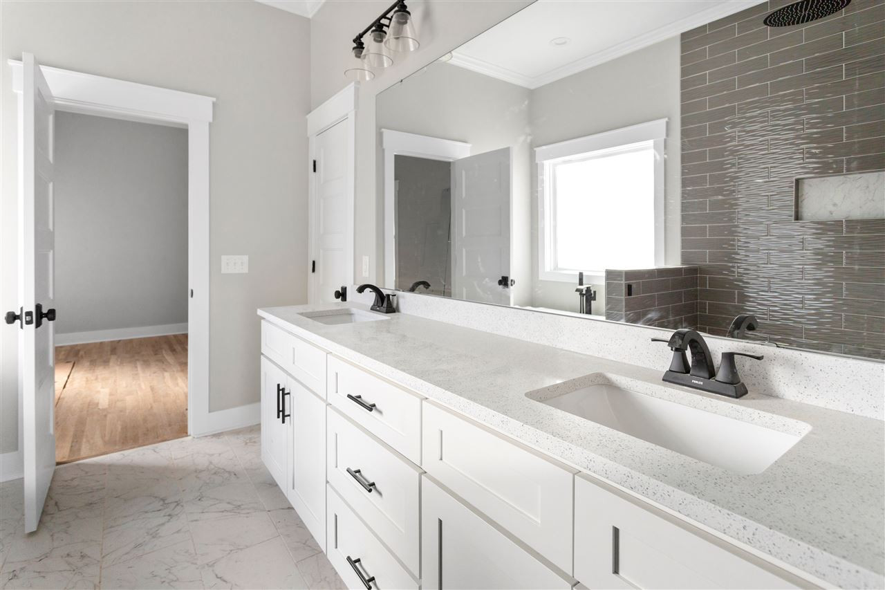 1601 Thompson Street Raleigh, NC 27603 - Photo 15 of 26 Photo 15