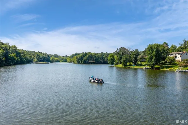 $8,000 | Lot #43 Lake Shore, Huntingburg, IN 47542