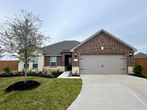 $2,800 | 14002 Starboard Reach Drive, Texas City, TX 77510