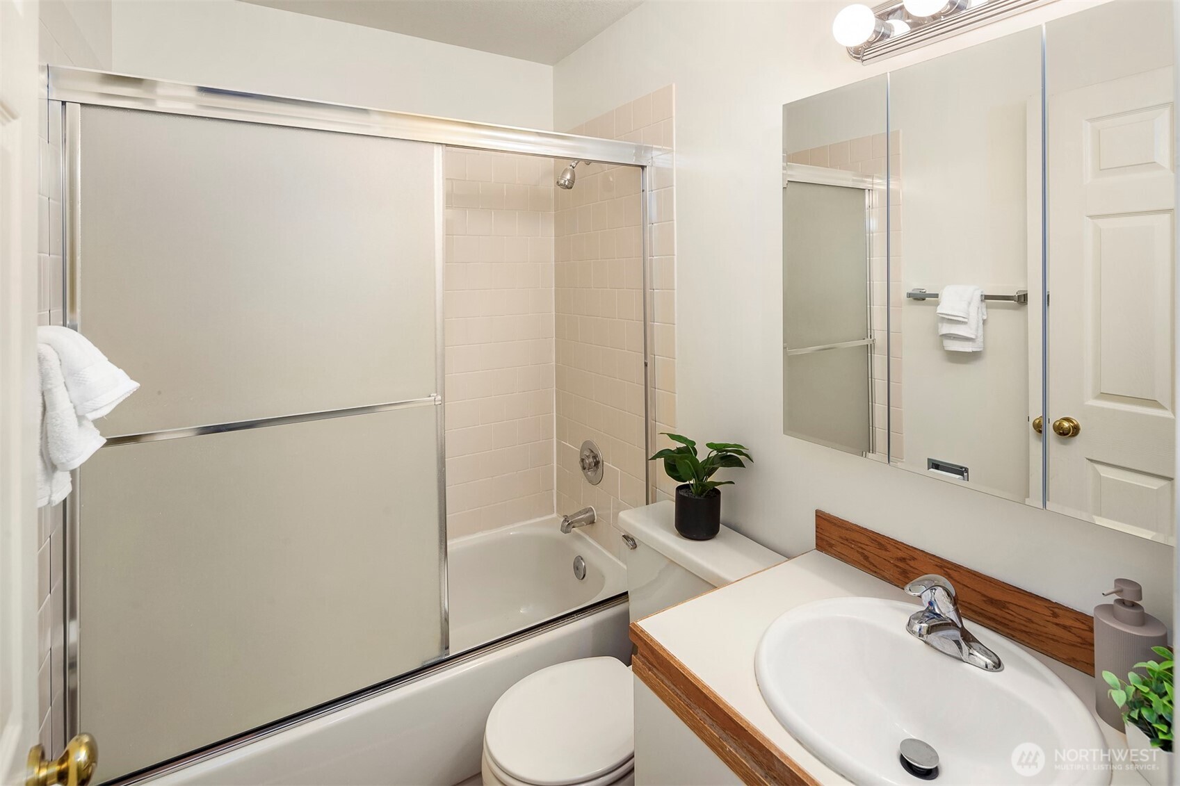 10822 East Riverside Drive, Unit C203 Bothell, WA 98011 - Photo 19 of 25