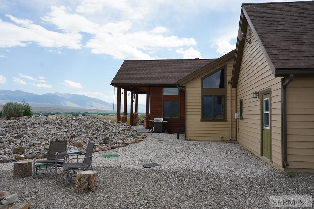 28 Lost Valley Road Salmon, ID 83467 - Photo 4 of 74