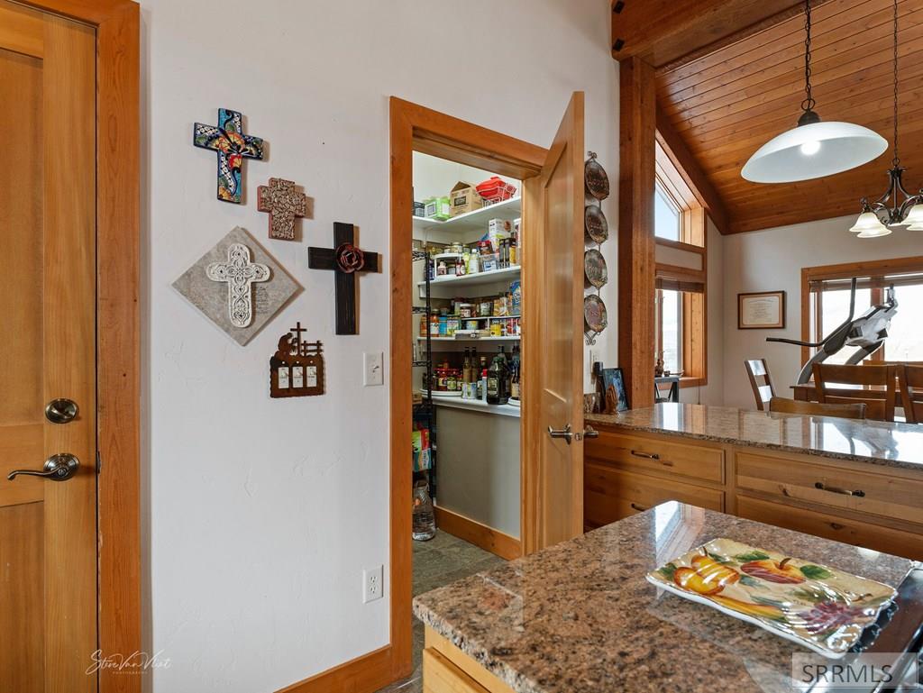 28 Lost Valley Road Salmon, ID 83467 - Photo 41 of 74 Kitchen
