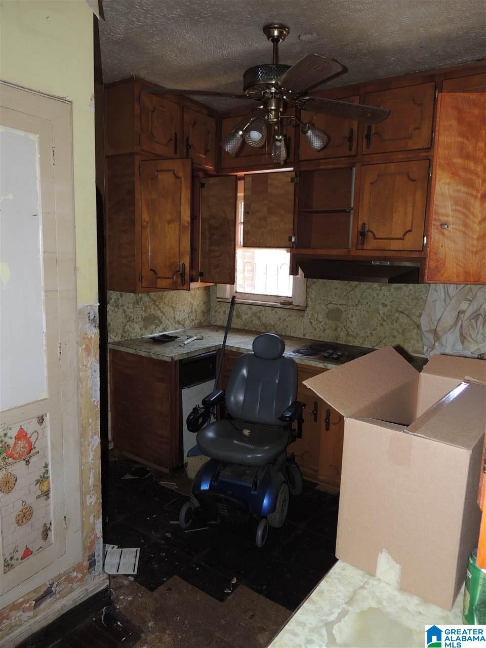 1340 18th Street Southwest Birmingham, AL 35211 - Photo 17 of 34