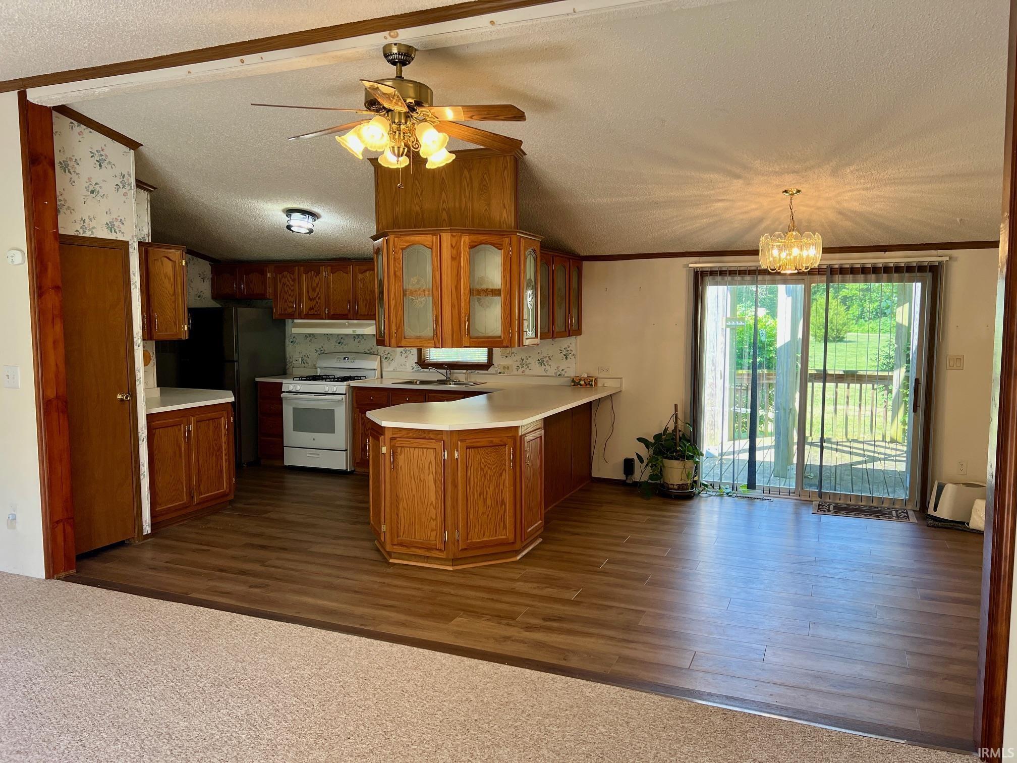 4338 North 100 West Rochester, IN 46975 - Photo 6 of 18
