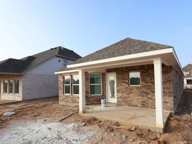 $334,990 | 31007 Newcomb Lndg Lane, Waller, TX 77484