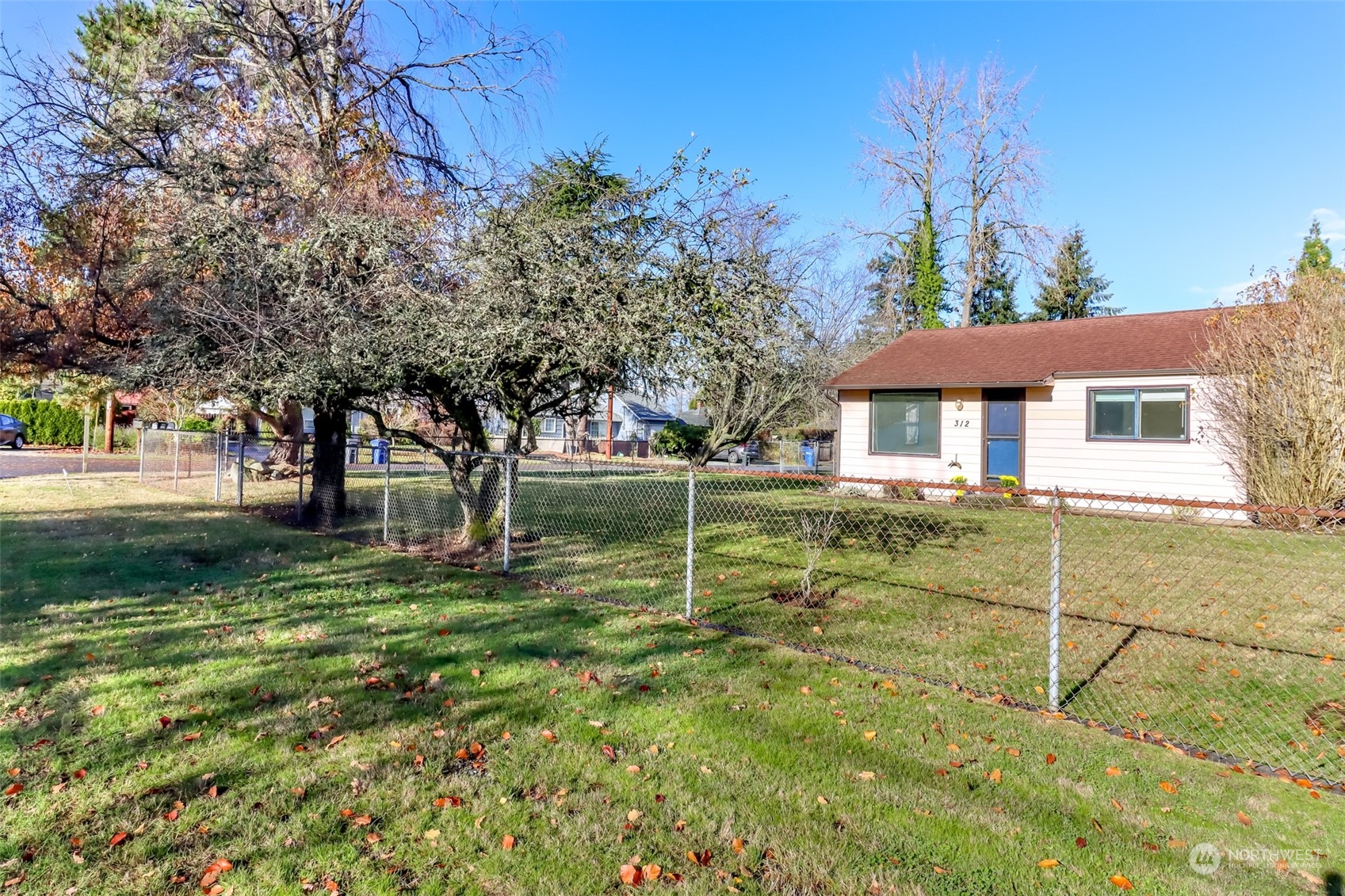 312 South 185th Street Burien, WA 98148 - Photo 36 of 40 Gallery Image 36