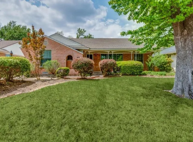 $550,000 | 6225 Berryhill Street, Dallas, TX 75231