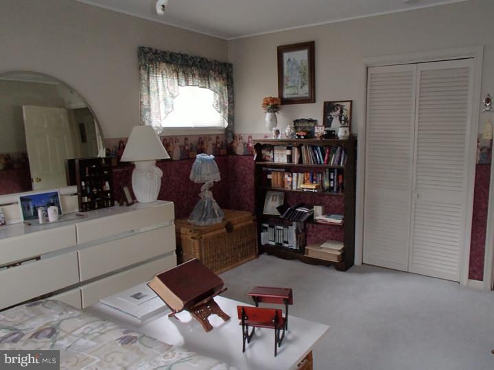 680 Locust Road Warminster, PA 18974 - Photo 16 of 25 Gallery Image 16