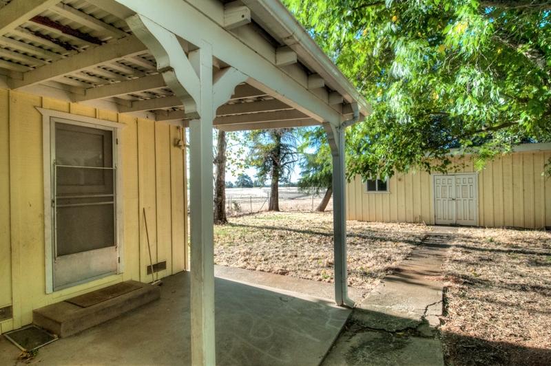 21769 Dersch Road Anderson, CA 96007 - Photo 19 of 22 shop behind house