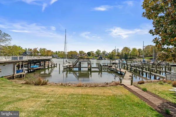 a view of a lake with houses