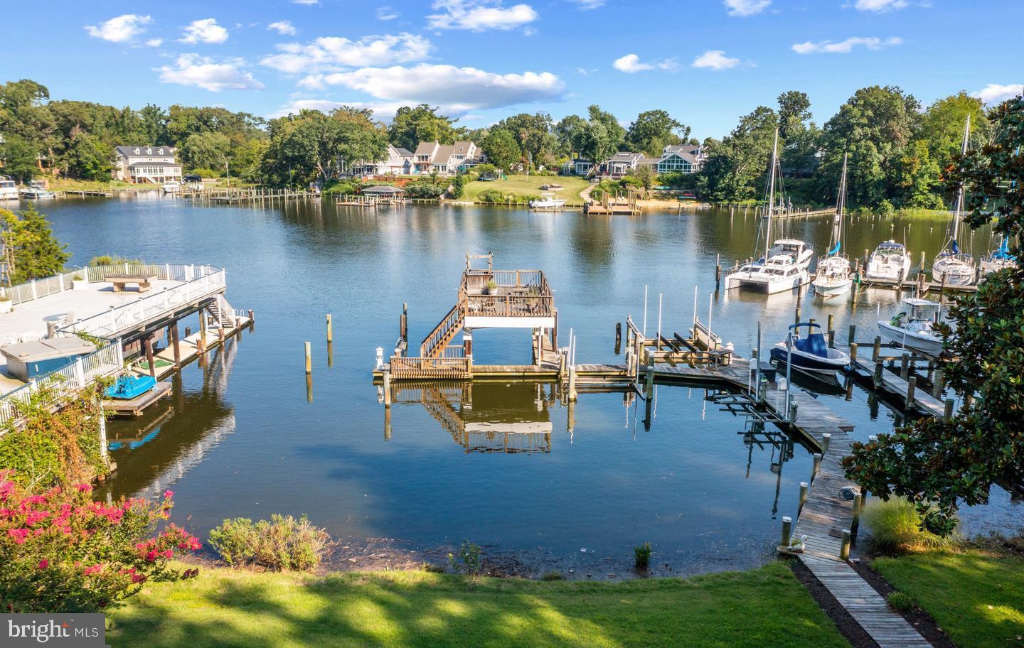 25 Leeland Road Edgewater, MD 21037 - Photo 4 of 6 Multiple boat lifts, slips, boat house, deck