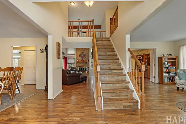 $525,000 | 84 Foxboro Lane, Gurnee, IL 60031