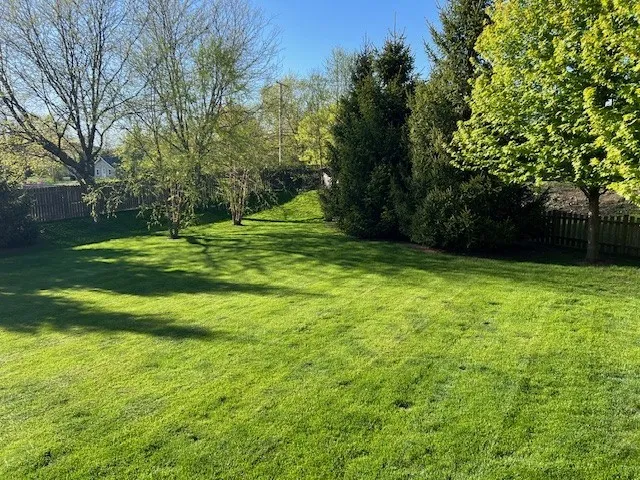 $525,000 | 84 Foxboro Lane, Gurnee, IL 60031