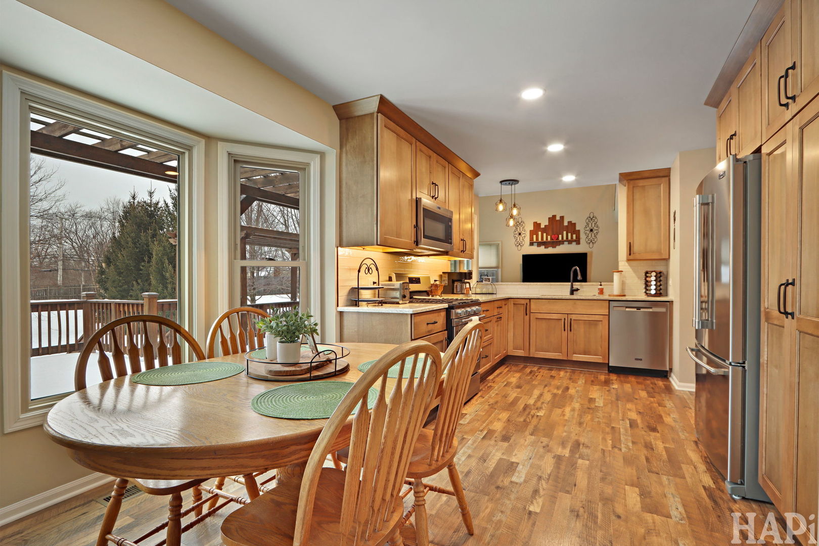 84 Foxboro Lane Gurnee, IL 60031 - Photo 6 of 35