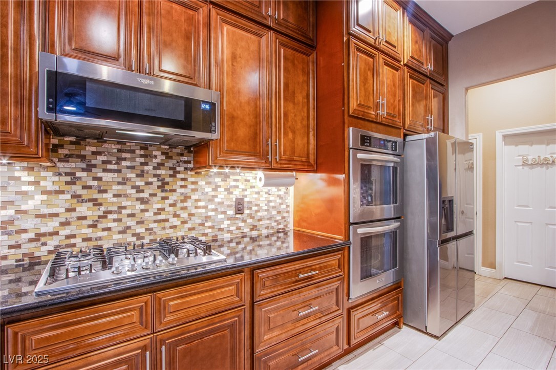 2279 Pacini Court Henderson, NV 89052 - Photo 17 of 46