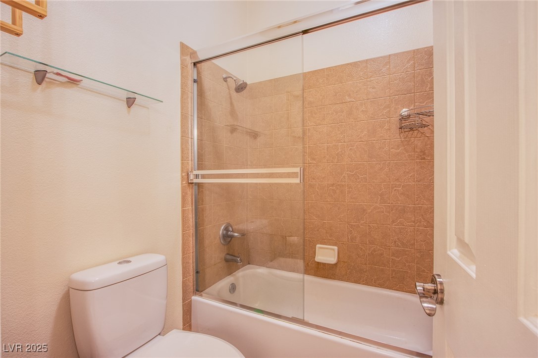 2279 Pacini Court Henderson, NV 89052 - Photo 29 of 46 Hall Full Bath