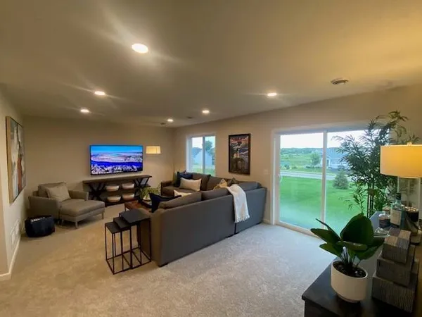 $817,035 | 4801 Baker Reserve Lane, Maple Plain, MN 55359