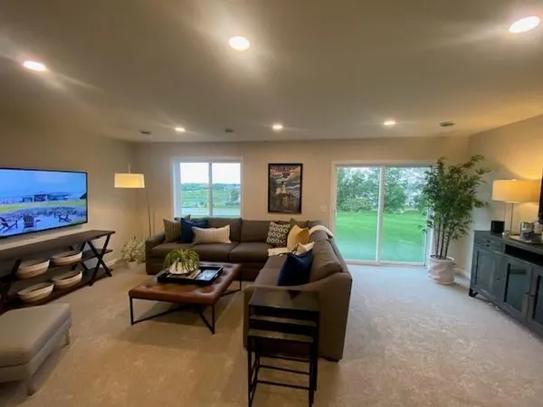 $831,485 | 4801 Baker Reserve Lane, Maple Plain, MN 55359