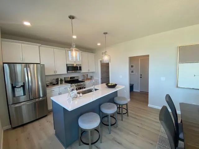 $817,035 | 4801 Baker Reserve Lane, Maple Plain, MN 55359