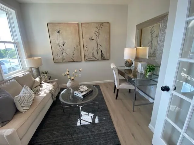 $817,035 | 4801 Baker Reserve Lane, Maple Plain, MN 55359