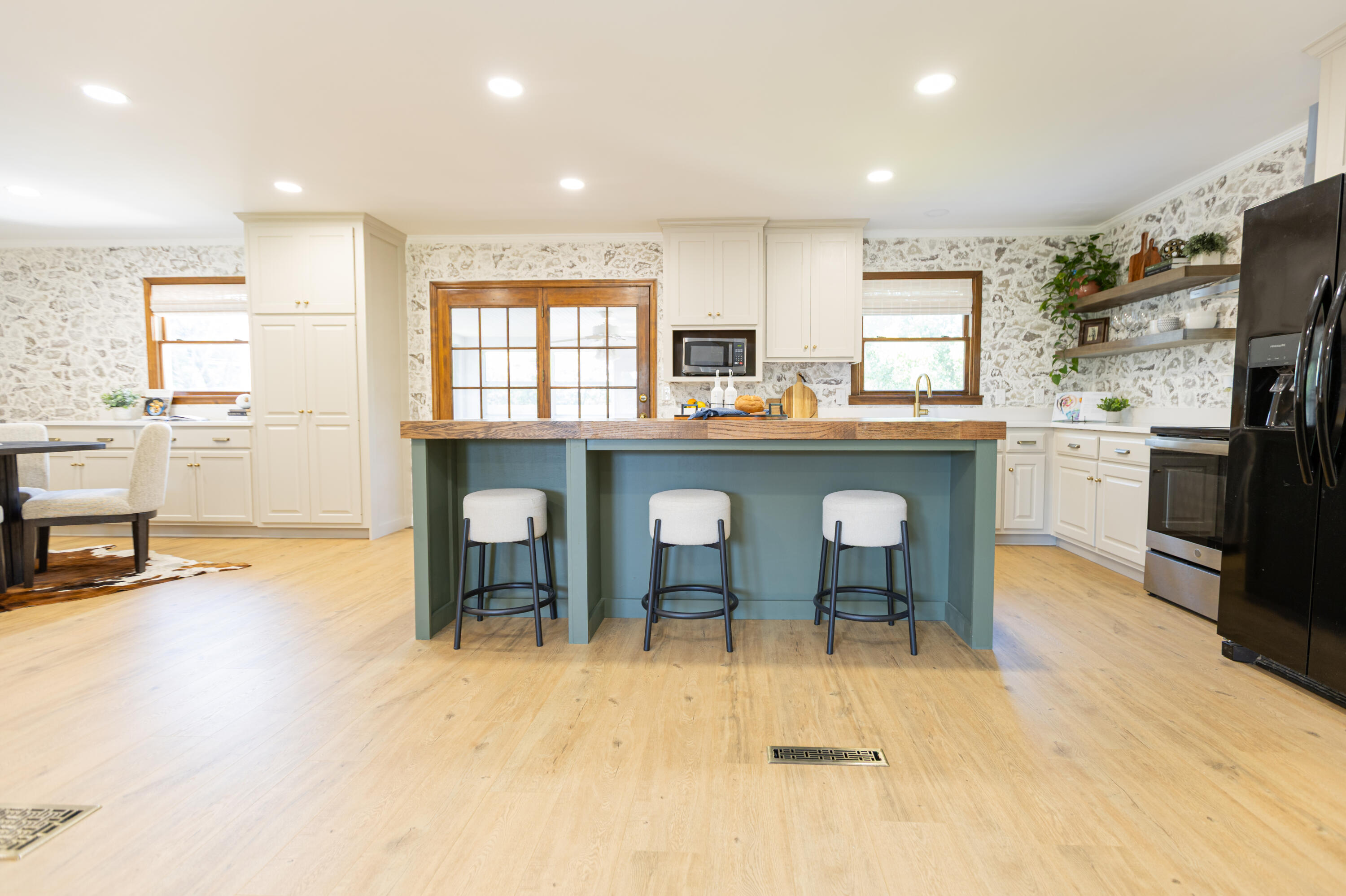 1271 Barnes Mill Road Richmond, KY 40475 - Photo 11 of 49 E51A8271