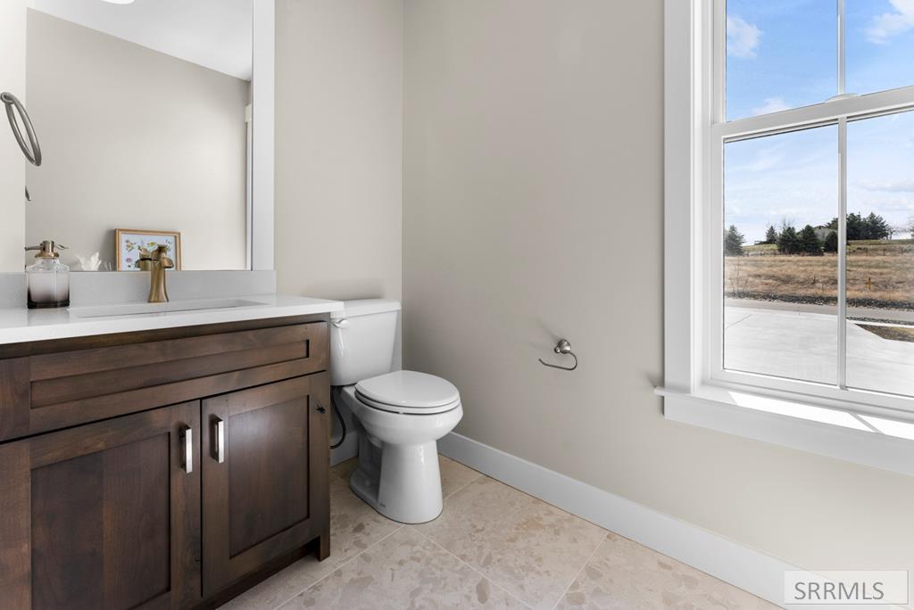 5525 Klamath Fls Street Ammon, ID 83401 - Photo 41 of 78