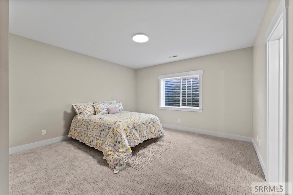 5525 Klamath Fls Street Ammon, ID 83401 - Photo 51 of 78