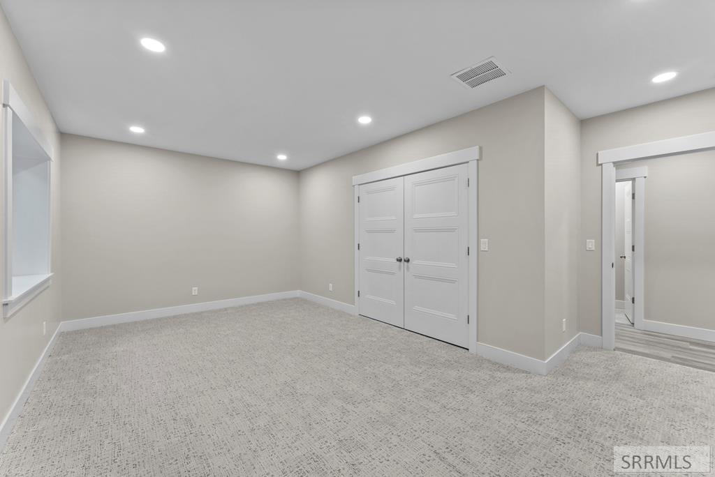 5525 Klamath Fls Street Ammon, ID 83401 - Photo 58 of 78