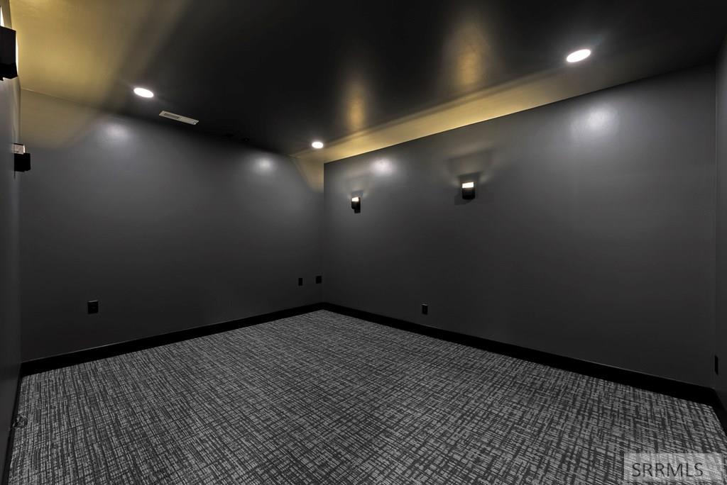 5525 Klamath Fls Street Ammon, ID 83401 - Photo 7 of 78