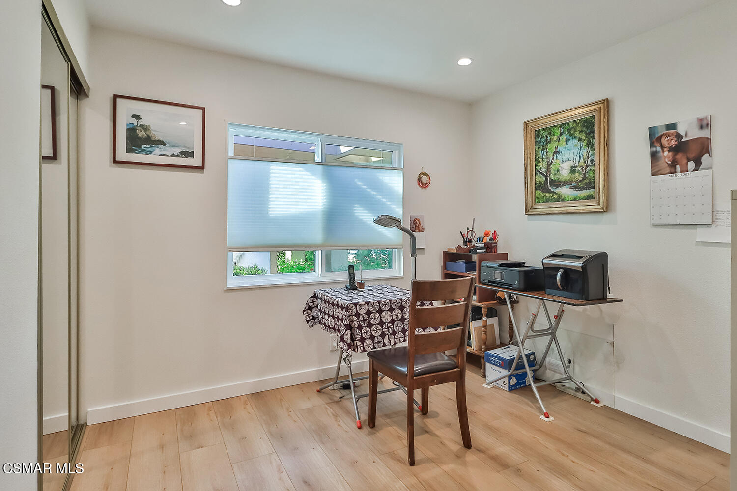 775 Ashland Avenue Simi Valley, CA 93065 - Photo 20 of 36 a dining room with furniture and window