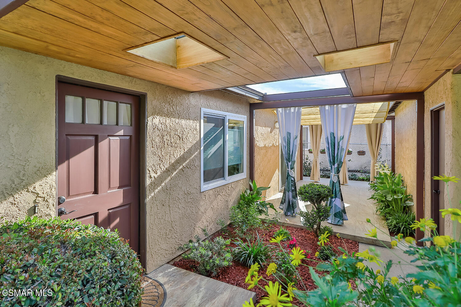 775 Ashland Avenue Simi Valley, CA 93065 - Photo 7 of 36 front view of a house
