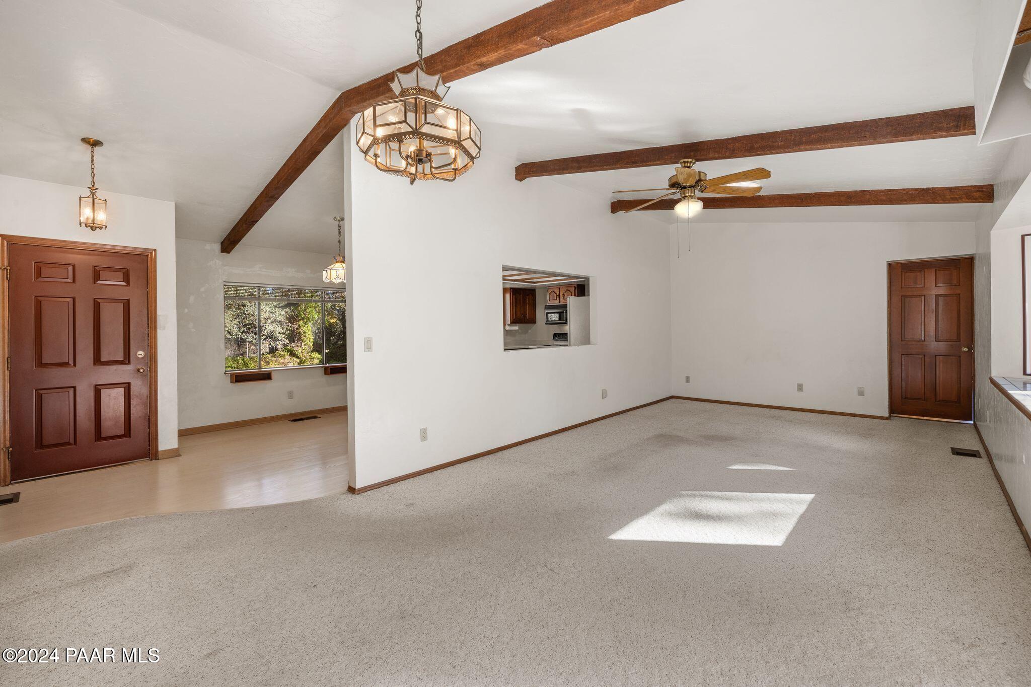 1825 Copper Basin Road Prescott, AZ 86303 - Photo 3 of 43 Living Room