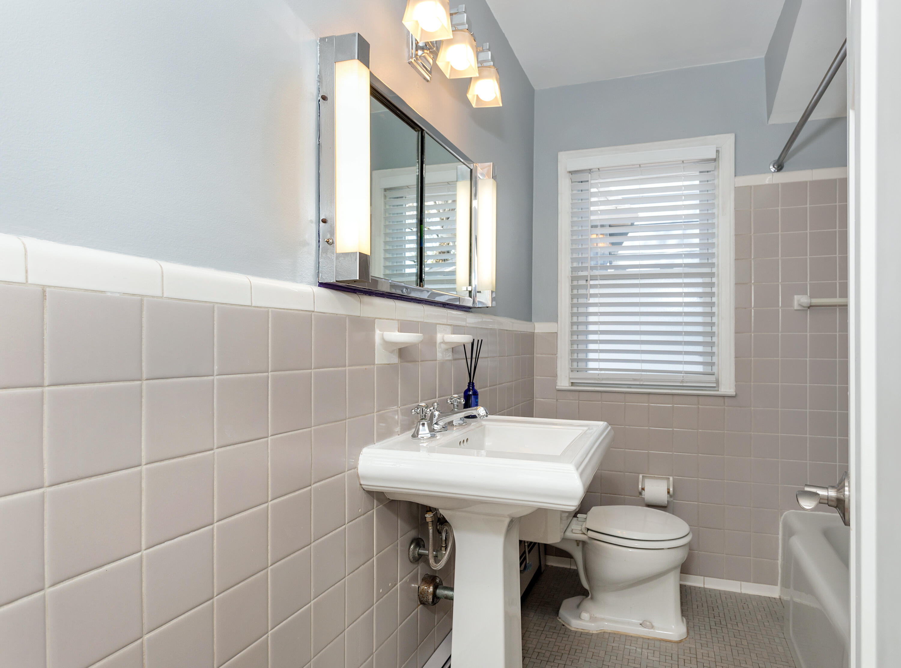 1349 Franklin Road Berkley, MI 48072 - Photo 18 of 45 Franklin-18