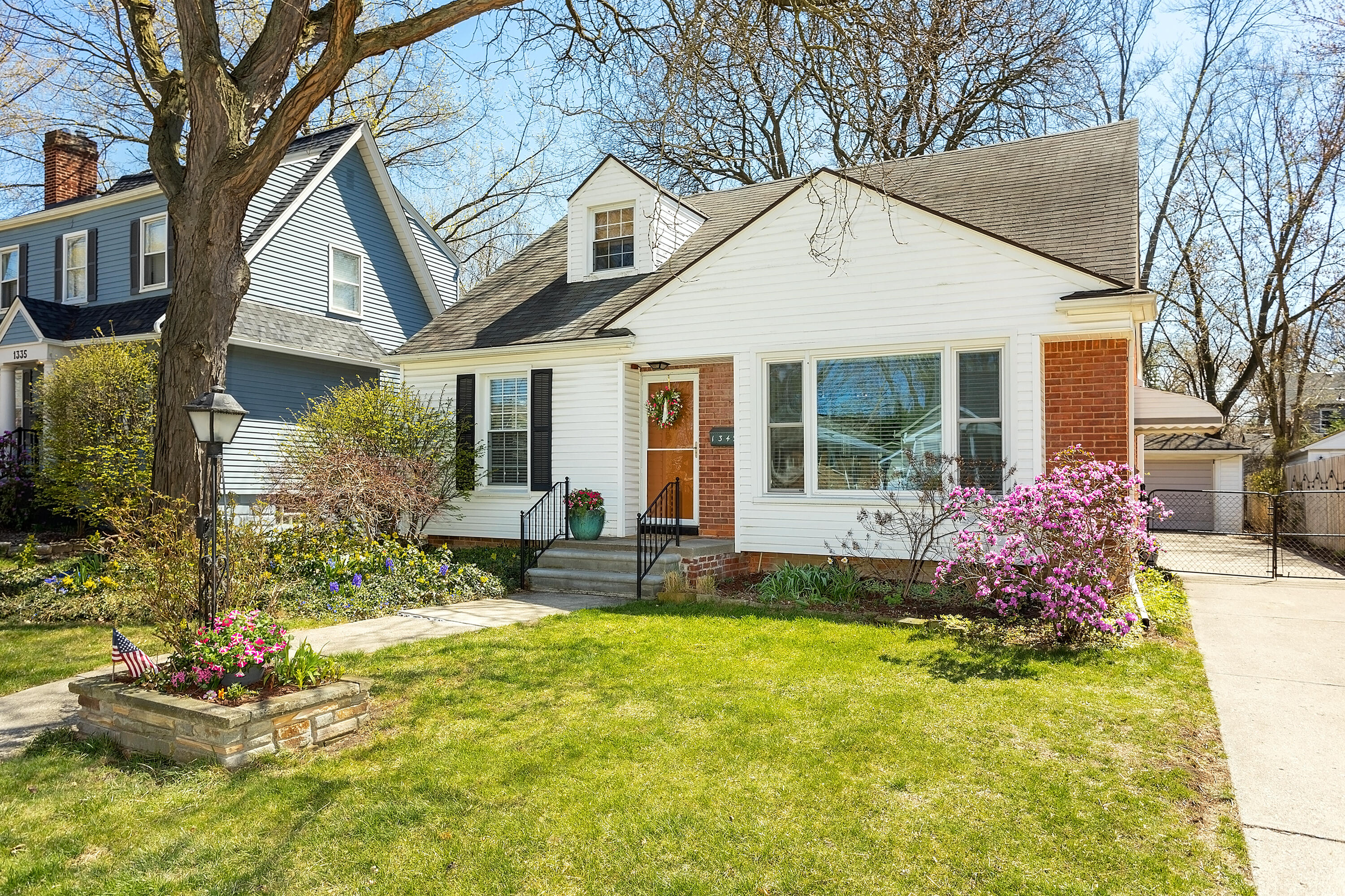 1349 Franklin Road Berkley, MI 48072 - Photo 2 of 45 Franklin-2