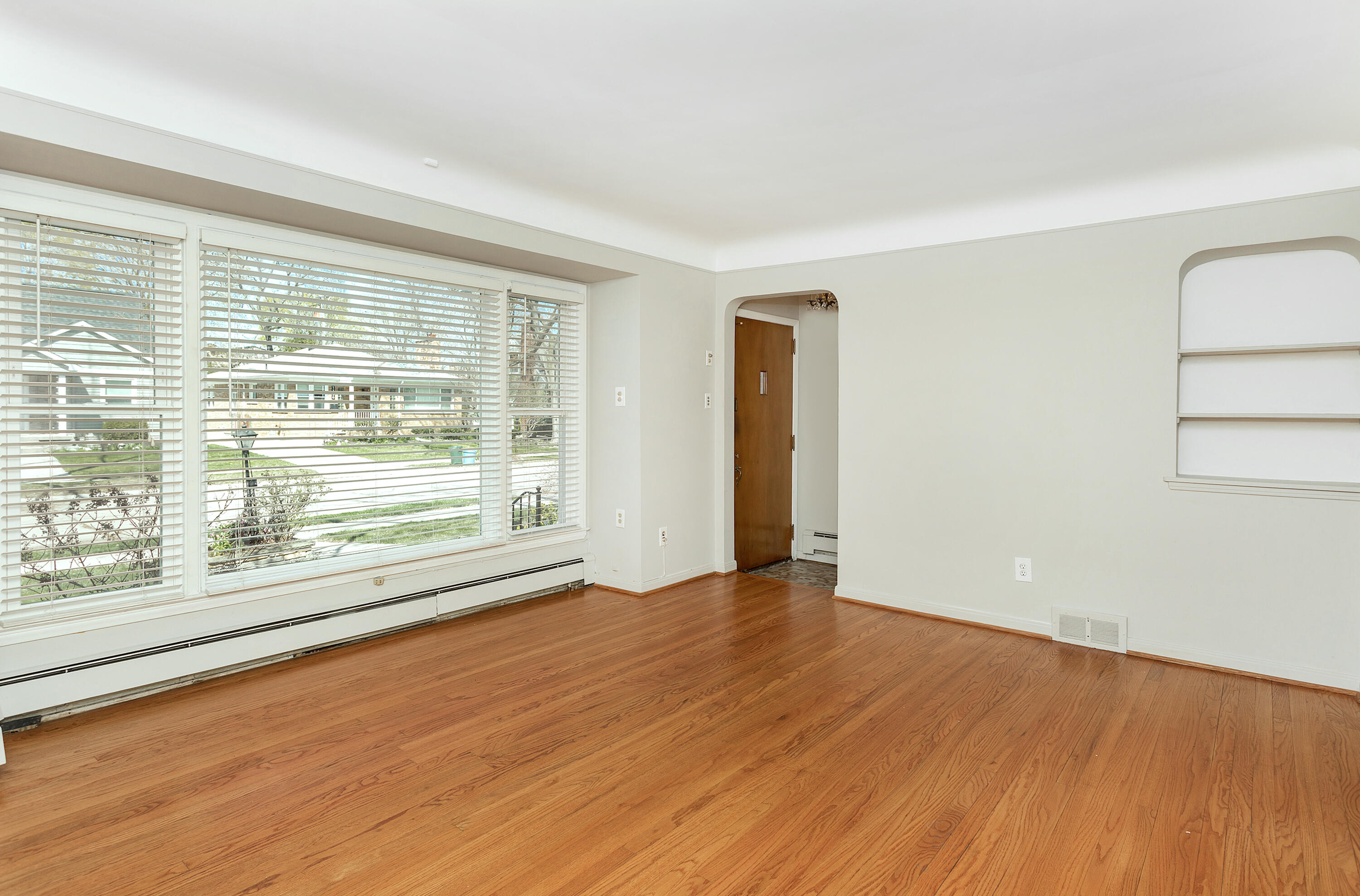 1349 Franklin Road Berkley, MI 48072 - Photo 3 of 45 Franklin-3