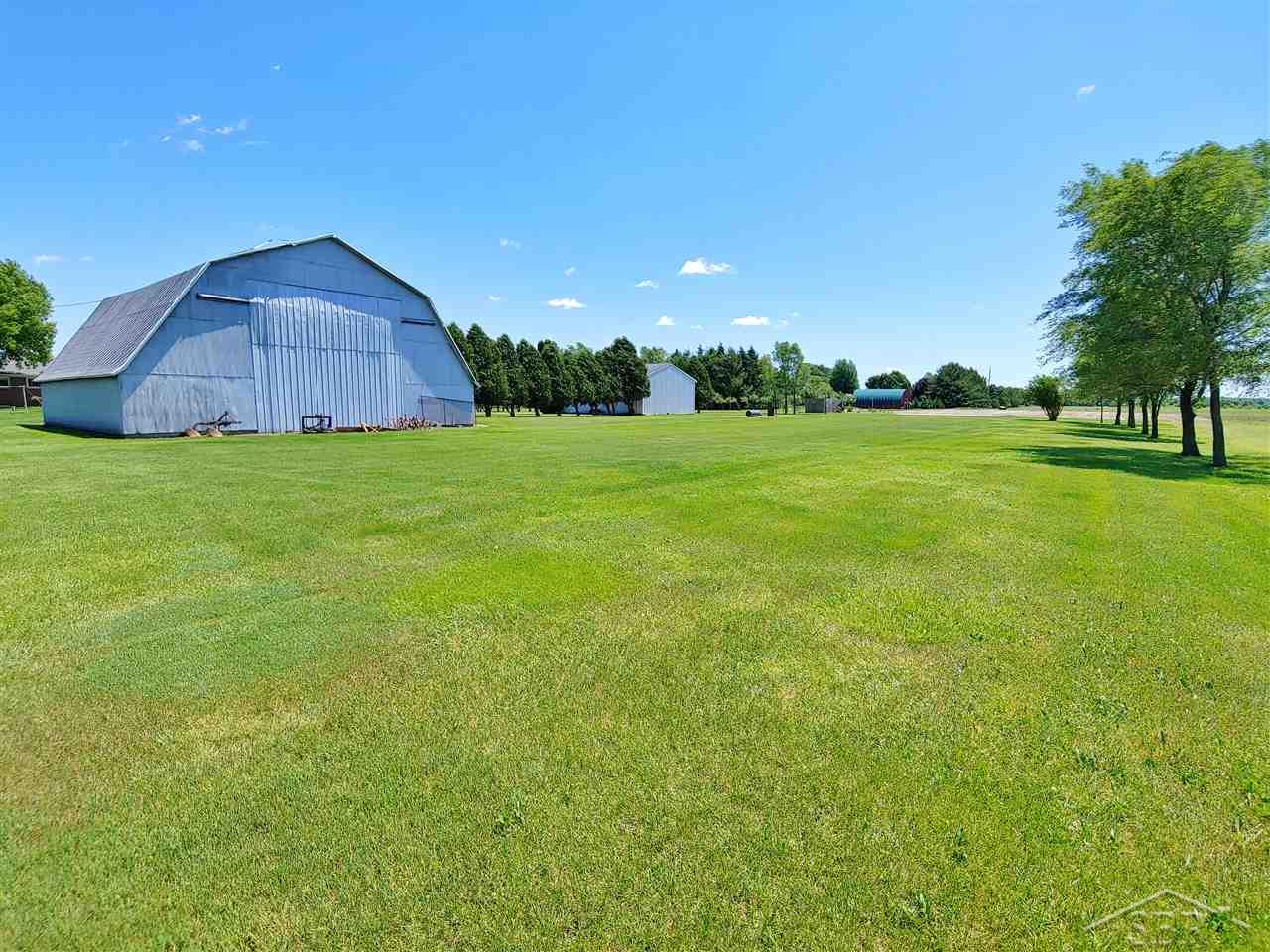2635 Lone Road Freeland, MI 48623 - Photo 62 of 67 50014389-61.JPG