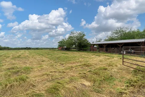 $1,300,000 | 6546 Farm To Market Road 1854, Dale, TX 78616