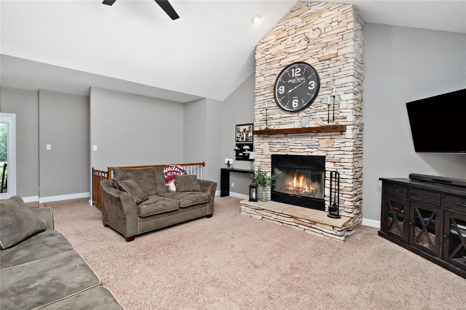 5631 Winding Path Lane Waterloo, IL 62298 - Photo 7 of 48 Gallery Image 7