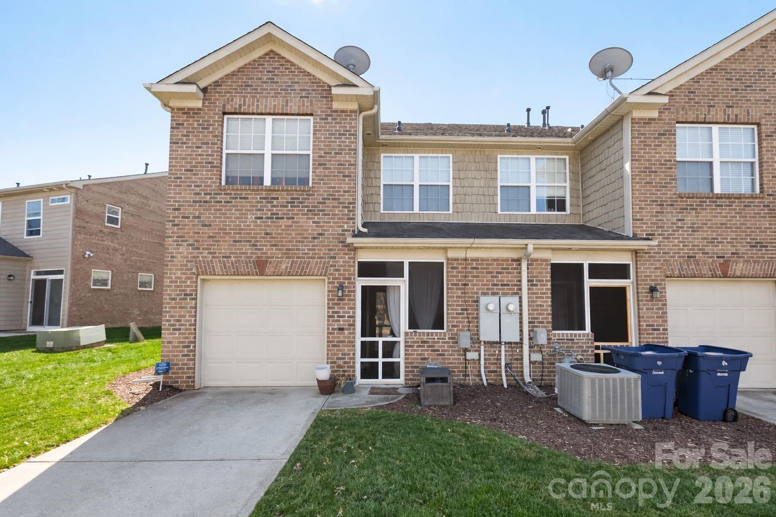 5670 Stafford Road Charlotte, NC 28215 - Photo 14 of 14 a front view of a house with garden
