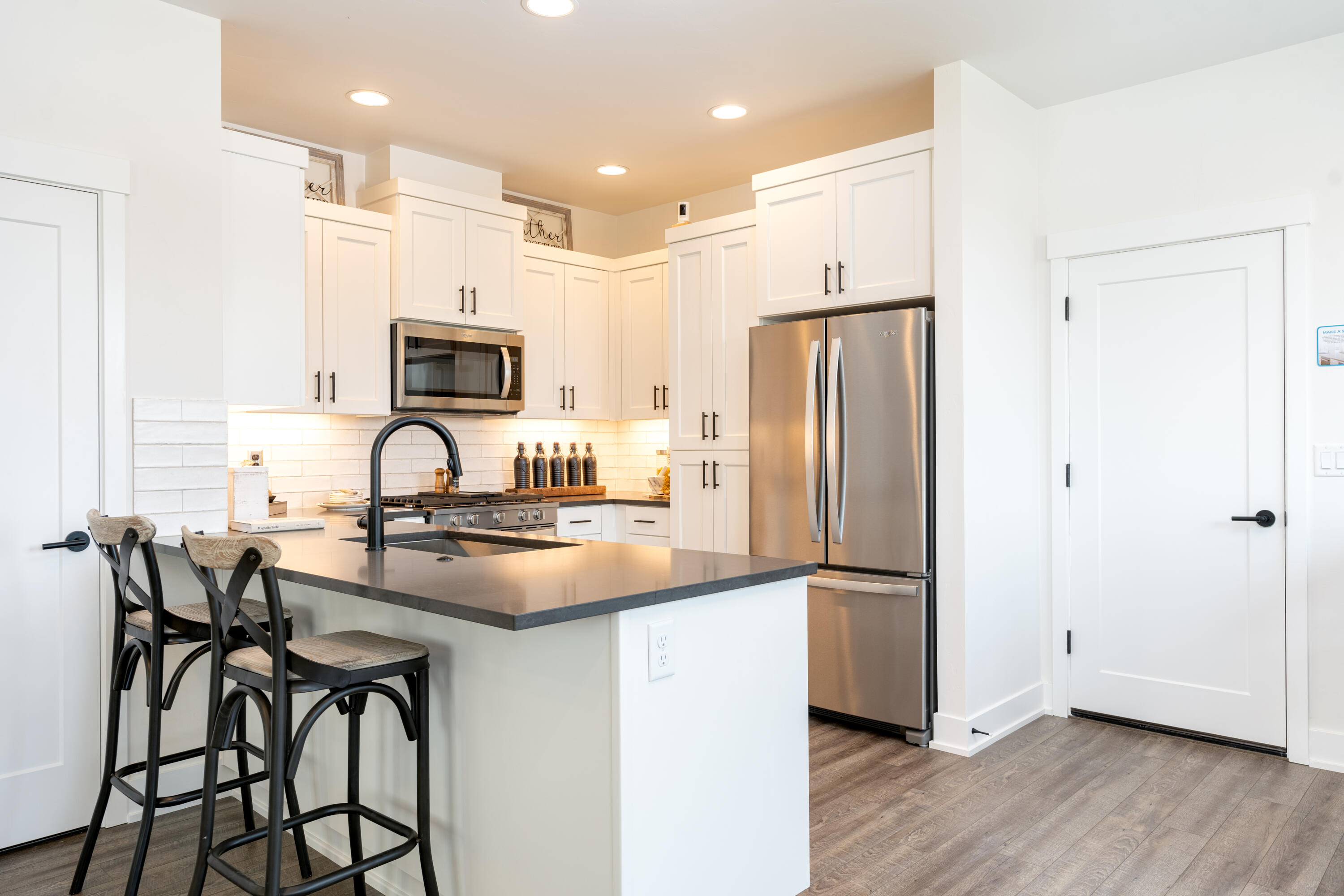 3811 Eagle Road Bend, OR 97701 - Photo 4 of 43 Home will be similar to photo / rendering shown Refrigerator not included.